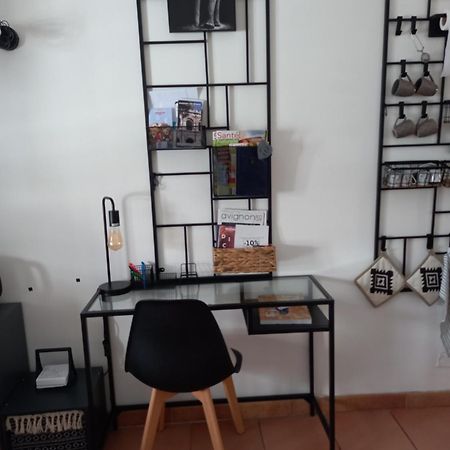 Studio Cocooning Centre Historique D Avignon Apartment Bagian luar foto